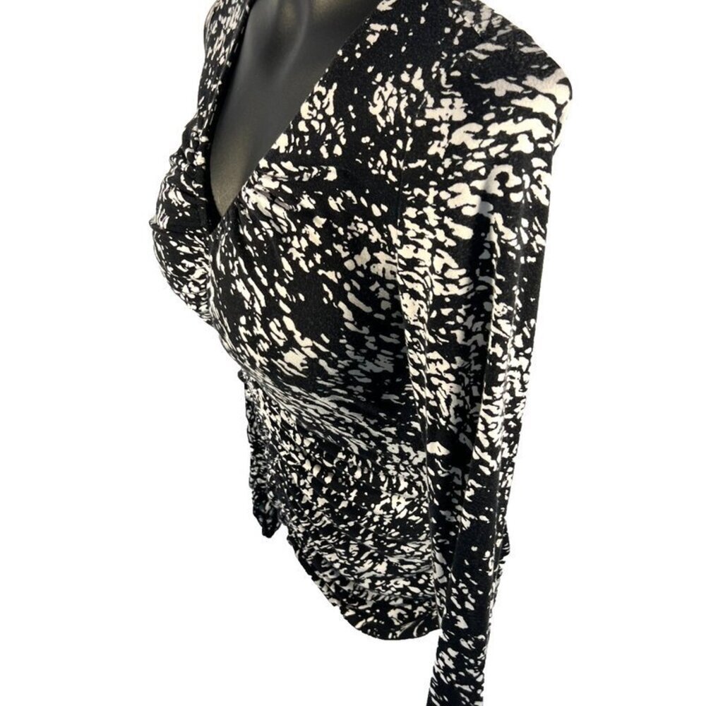 Elie Tahari - Women's S/M Blouse Black White Abstract Print Long Ruched Sleeves - Picture 8 of 16